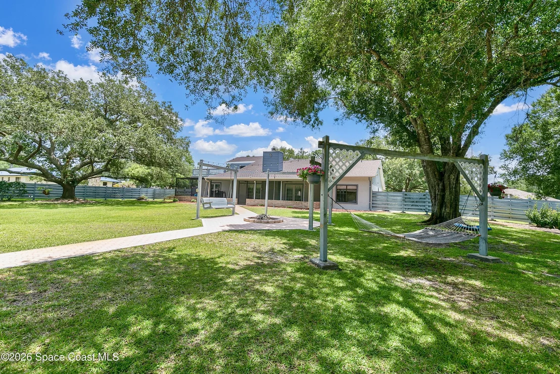 Photo of 4970 Pinewood Place