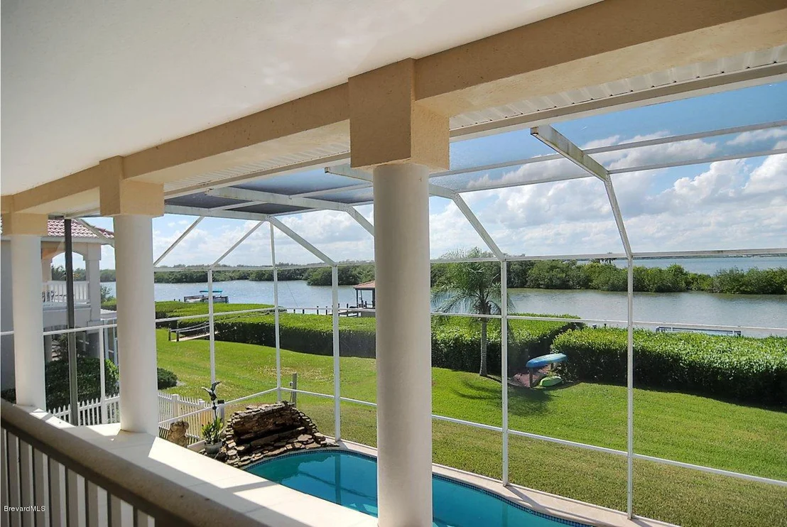 Photo of 334 Lanternback Island Drive