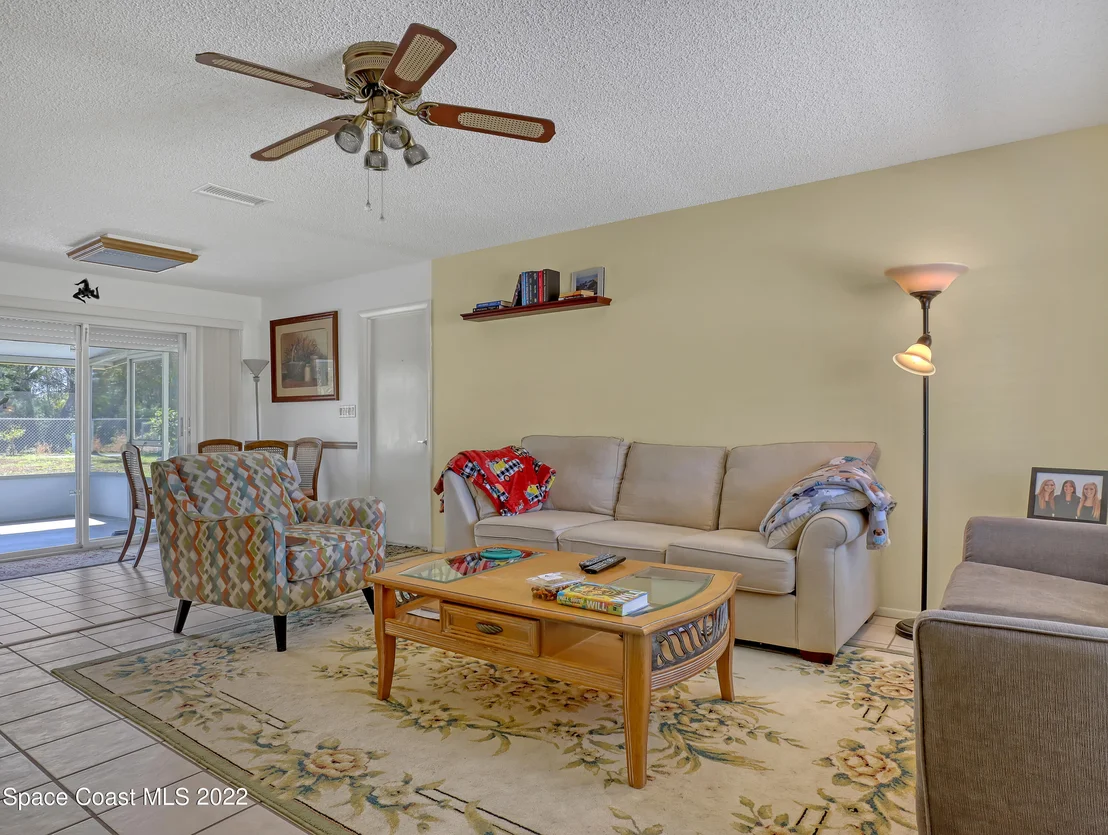 Photo of 2724 Rodeo Drive NE