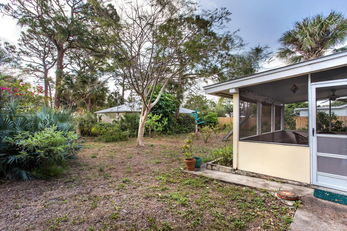 Photo of 749 Everglade Drive