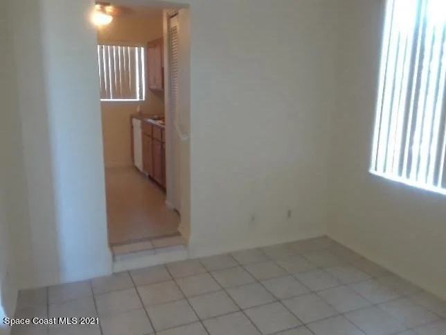 Photo of 2956 Kosuth Road NE