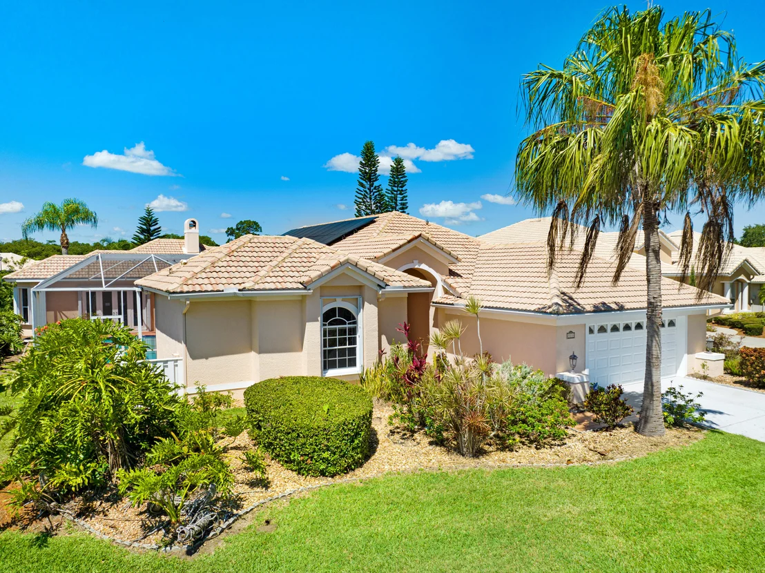 Photo of 1010 Palm Brook Drive