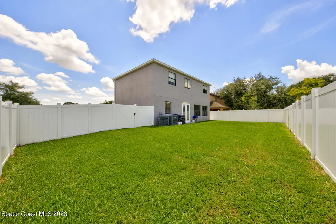 Photo of 194 Dryden Circle