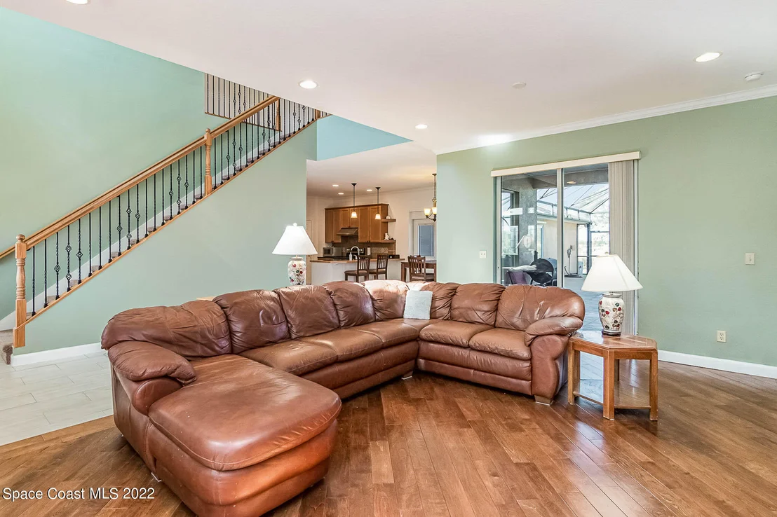 Photo of 896 Belmont Place