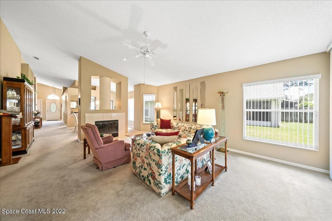 Photo of 3929 Saint Armens Circle