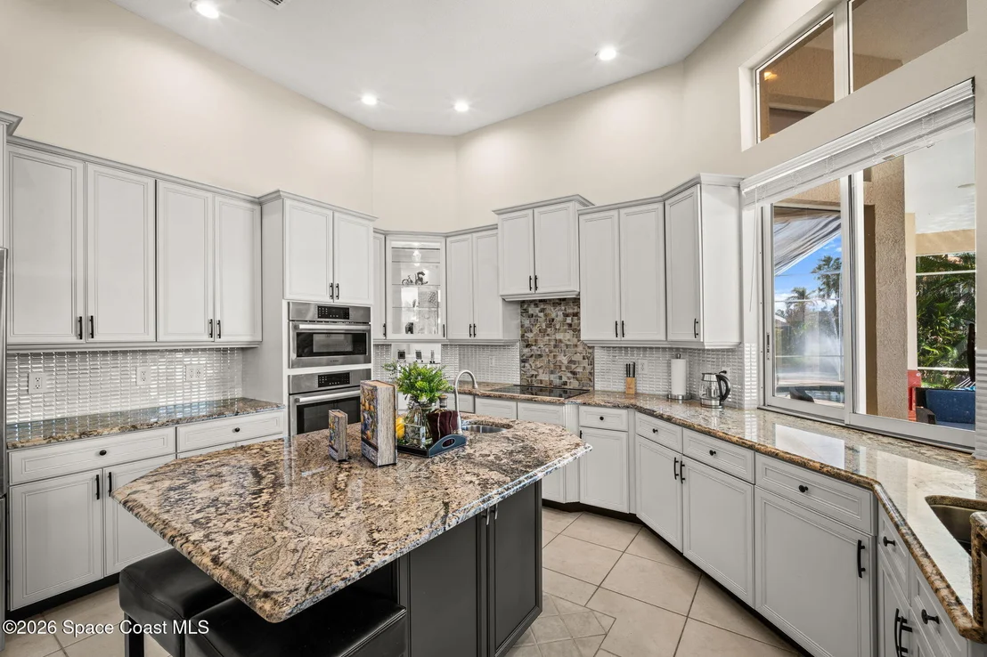 Photo of 347 Lanternback Island Drive