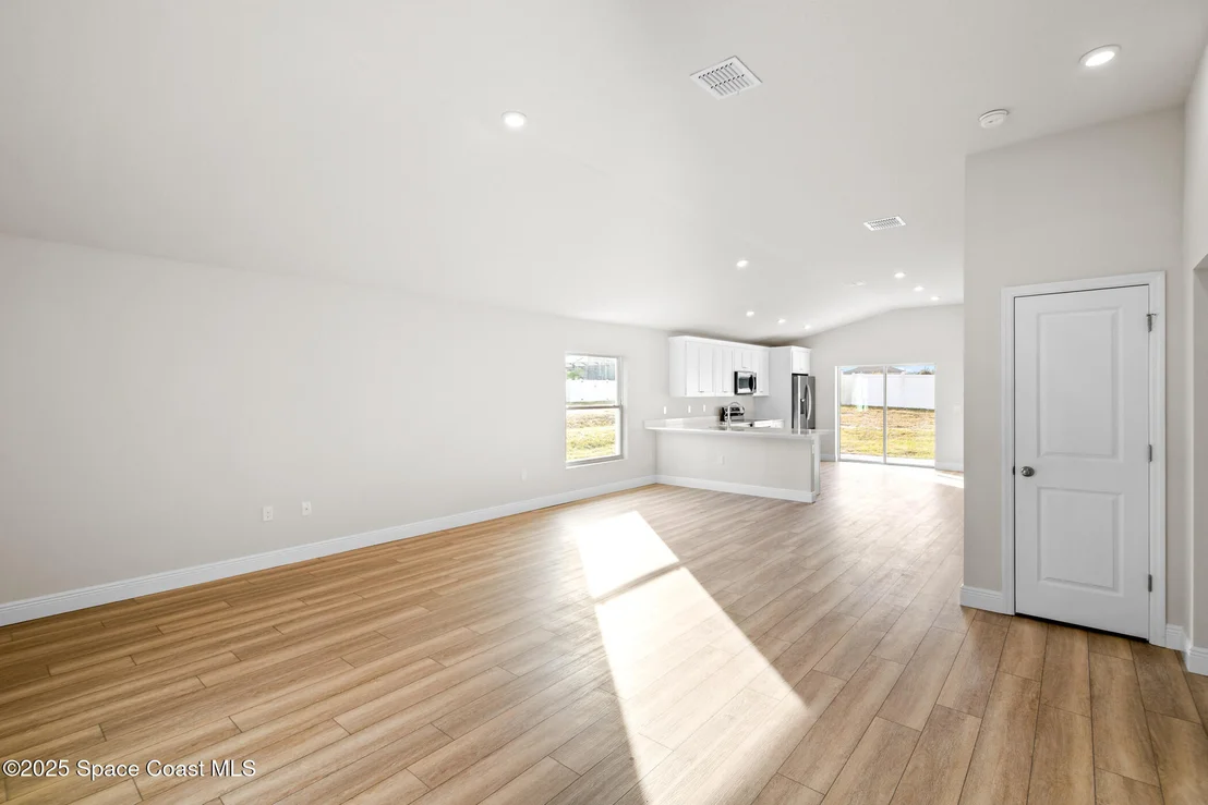 Photo of 5346 SE 91st Street