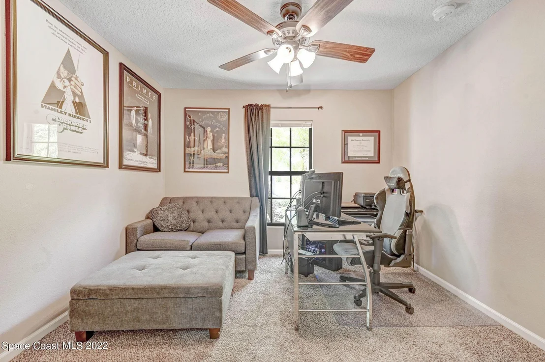 Photo of Unit 103 at 855 Luminary Circle
