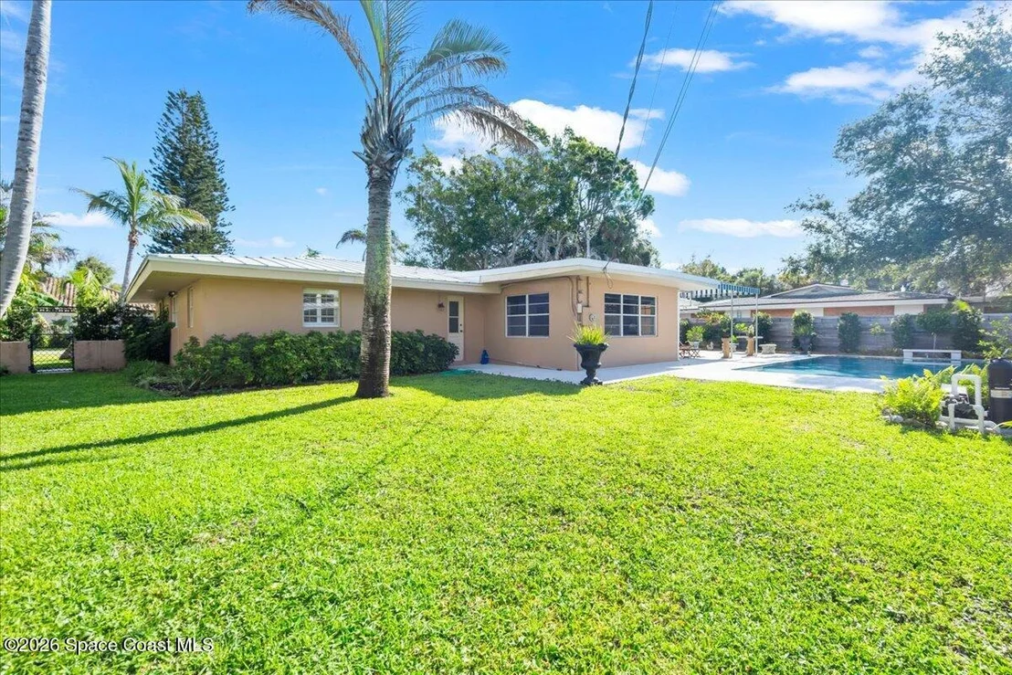 Photo of 333 Cocoa Avenue