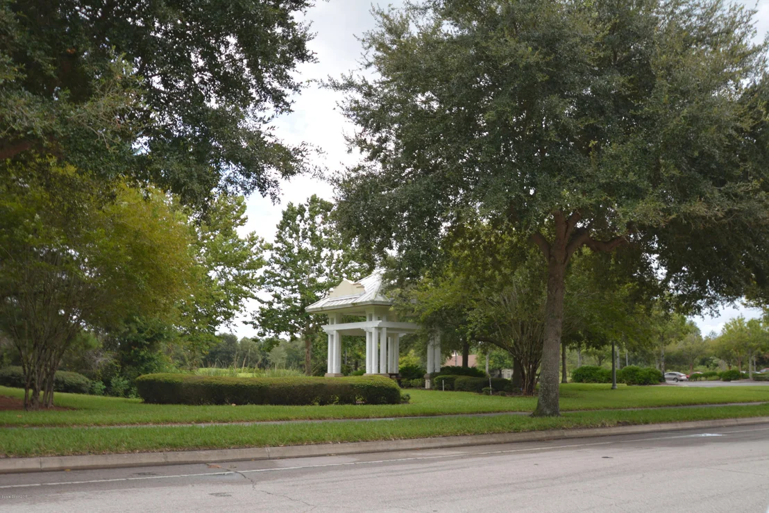 Photo of 3205 Bayflower Ave