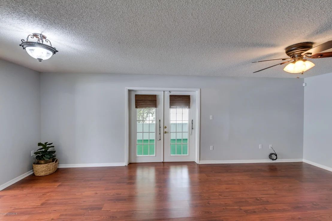 Photo of 6595 Grissom Parkway