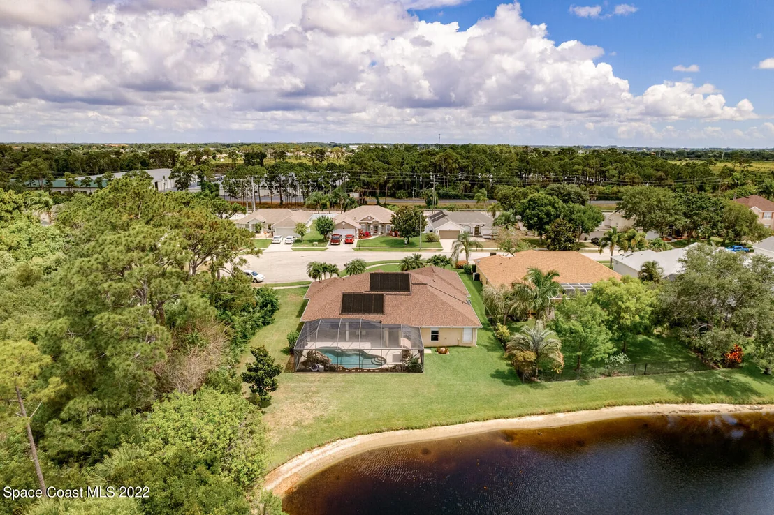Photo of 349 Pebble Hill Way