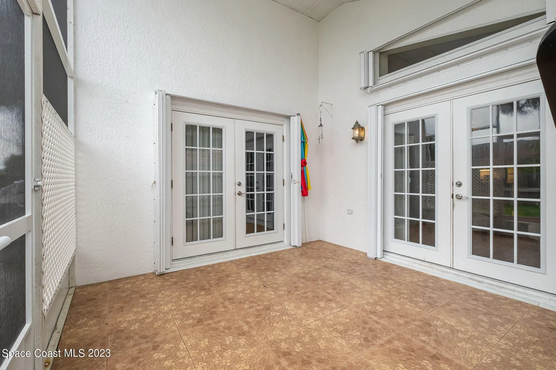 Photo of 1698 Palm Ridge Road