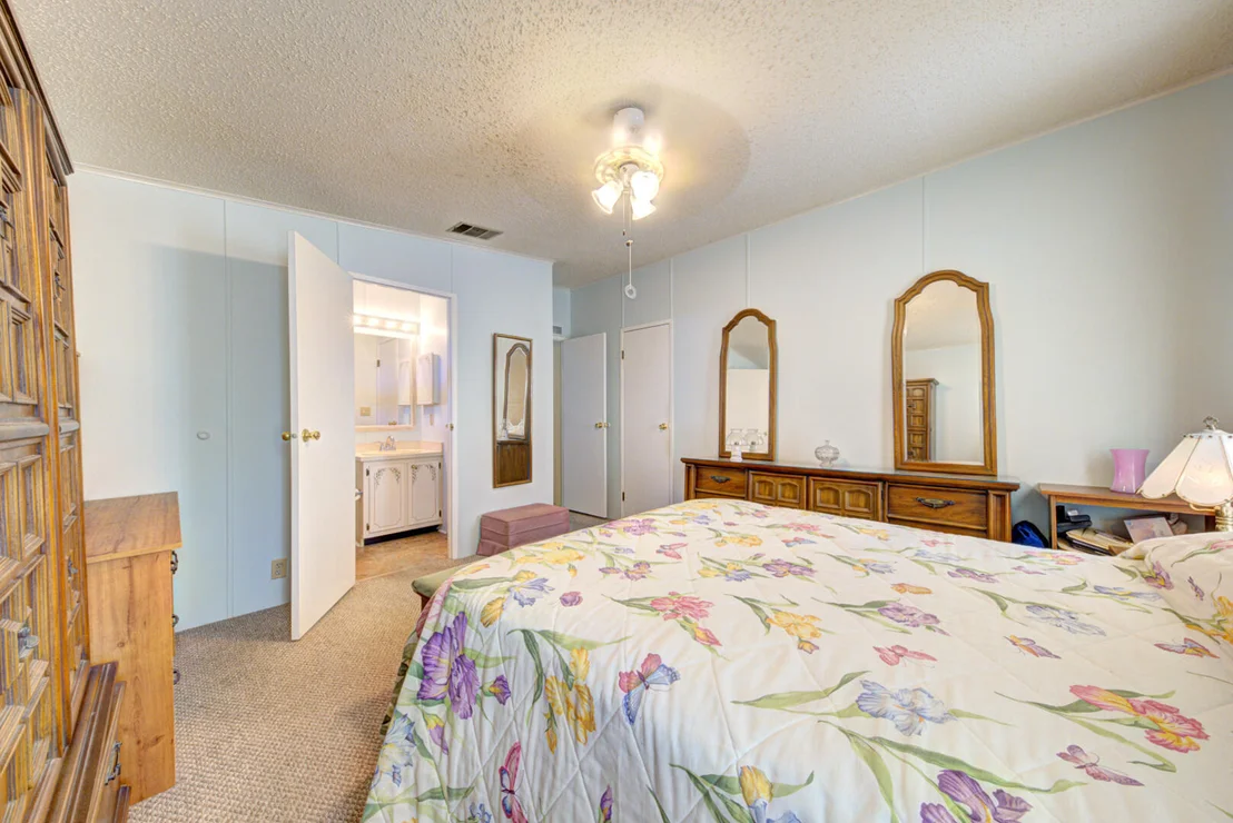 Photo of 170 Rosewood Drive