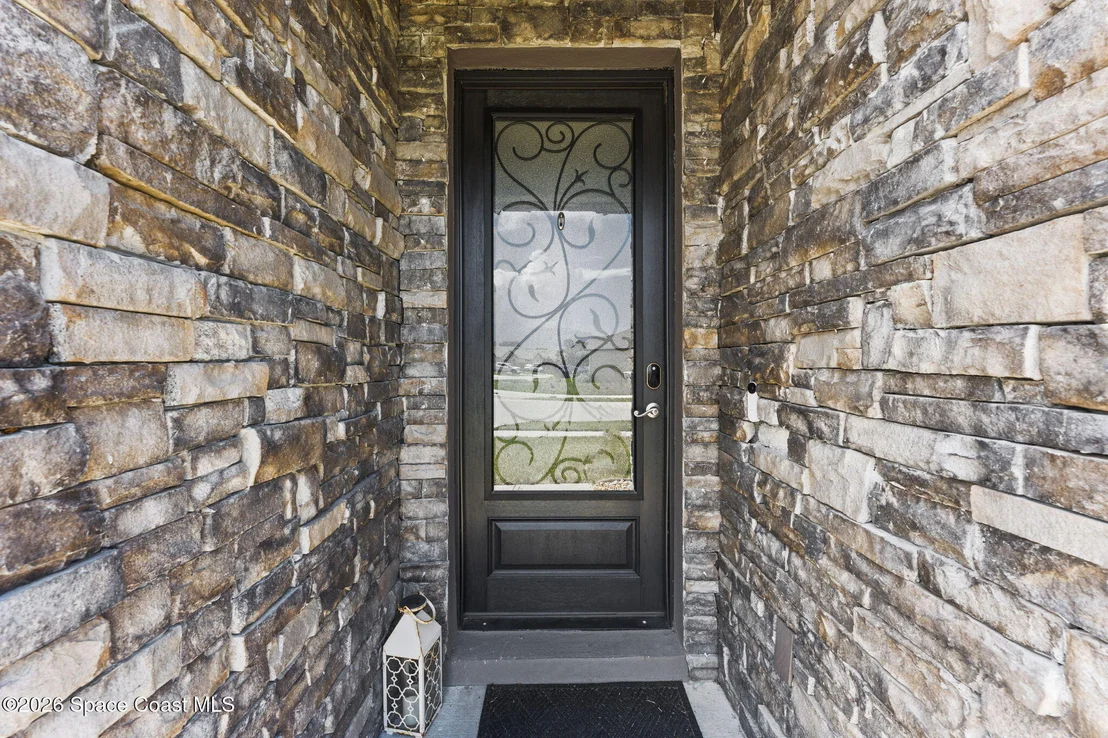 Photo of 618 Coyote Drive