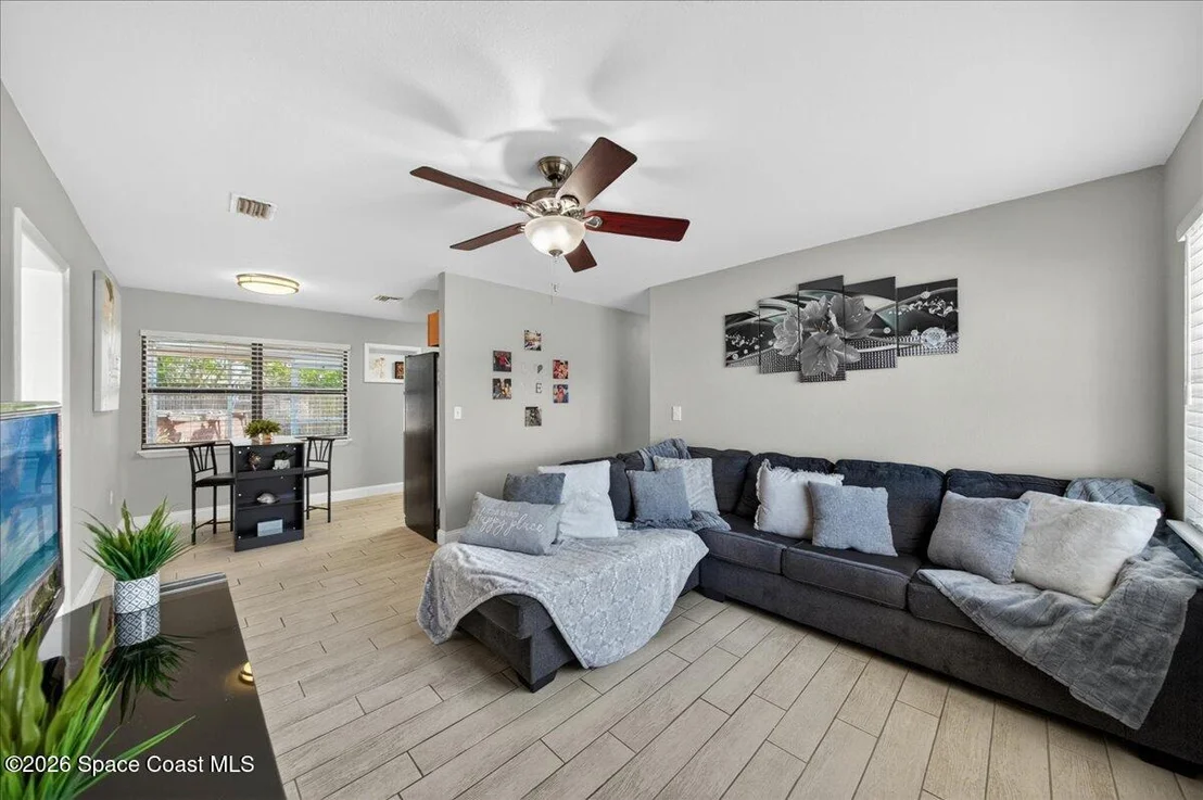 Photo of 2139 Smathers Circle N