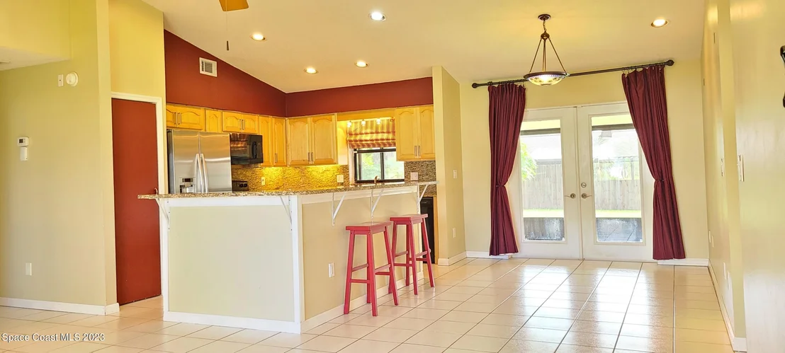 Photo of 6557 Pleasant Avenue