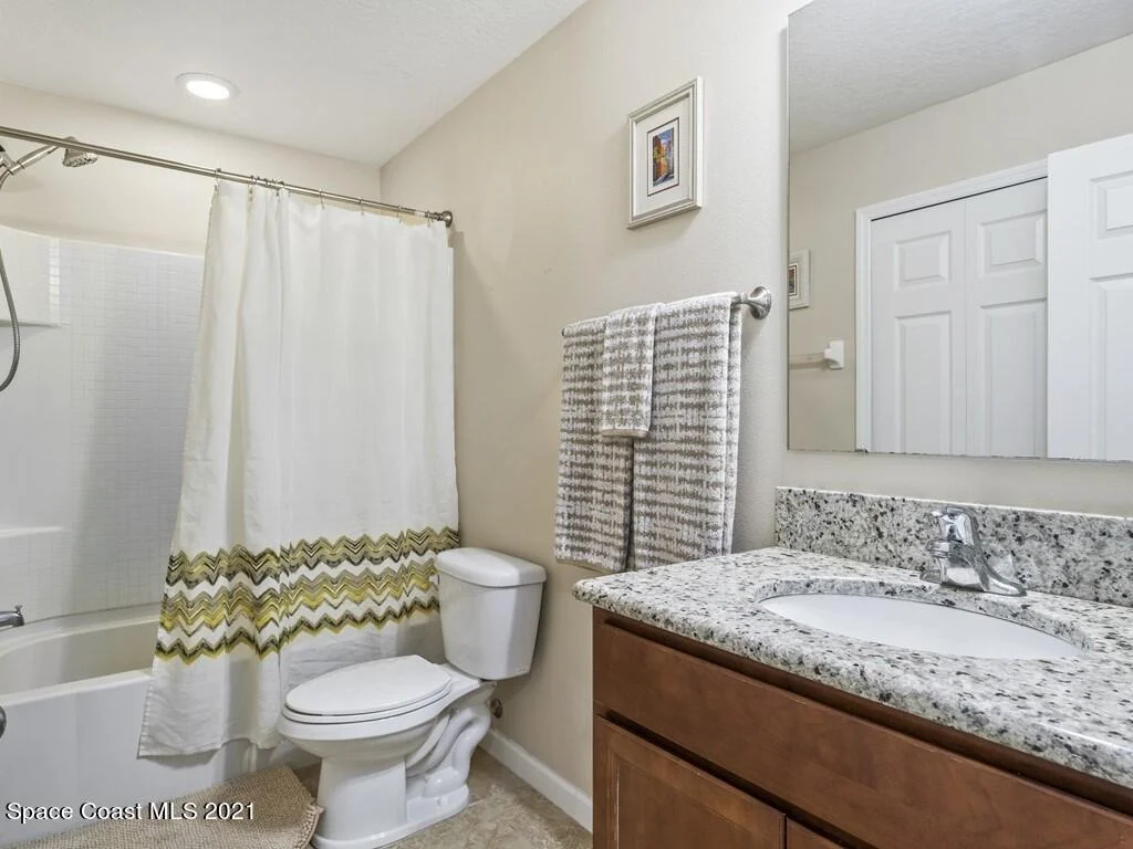 Photo of 1232 Dillard Drive SE