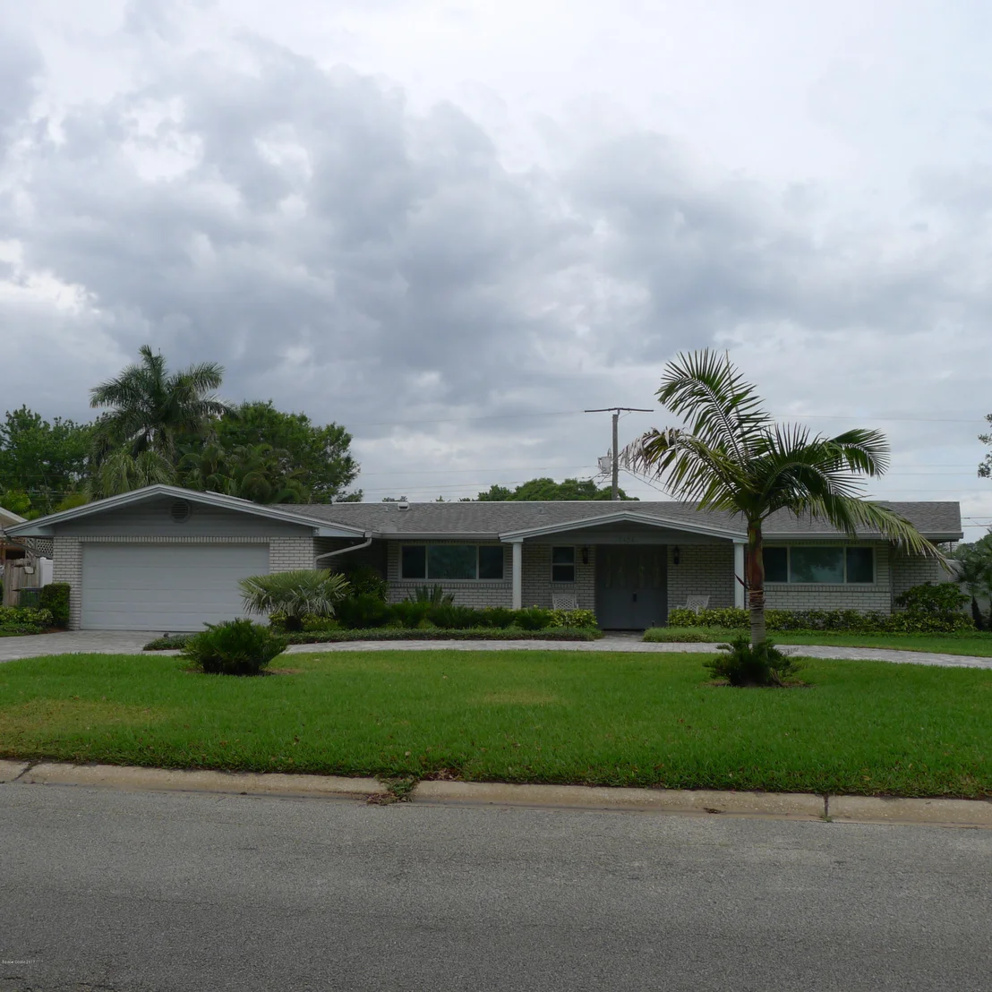 Photo of 2404 Scenic Drive