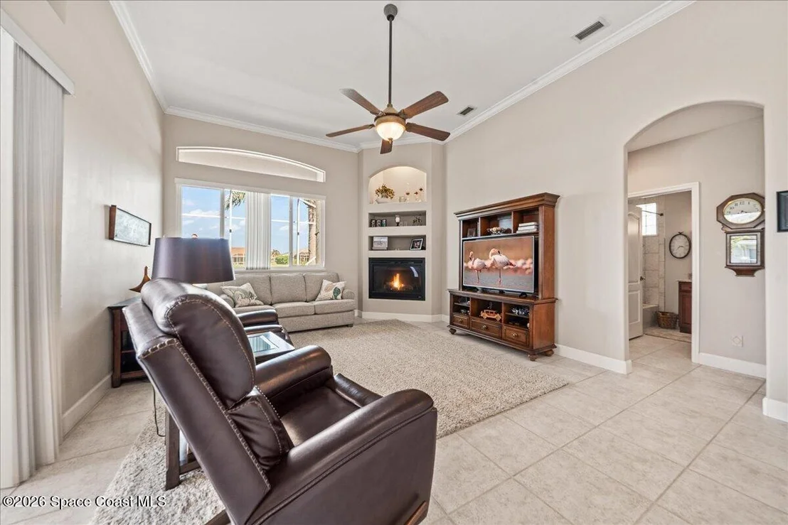 Photo of 1050 Starling Way