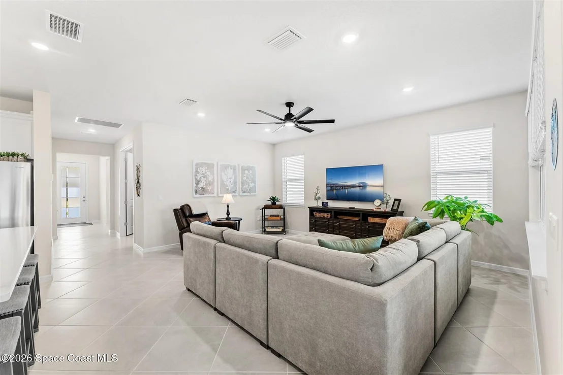 Photo of 3582 Coastline Lane