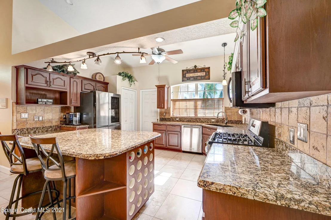 Photo of 346 Carmel Drive