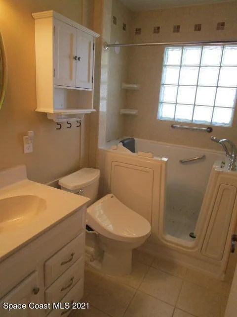 Photo of 1923 Elderberry Court NE