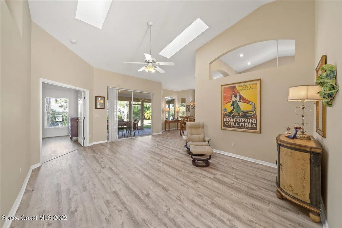 Photo of 7600 Candlewick Drive