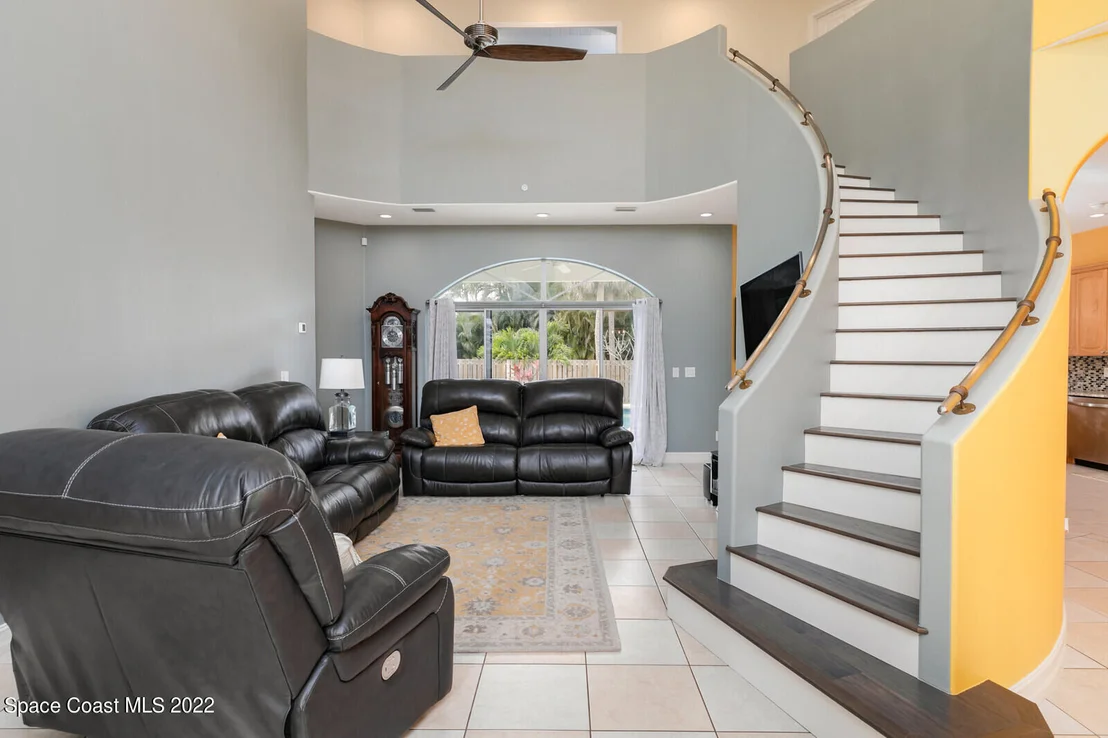 Photo of 218 Waterside Drive