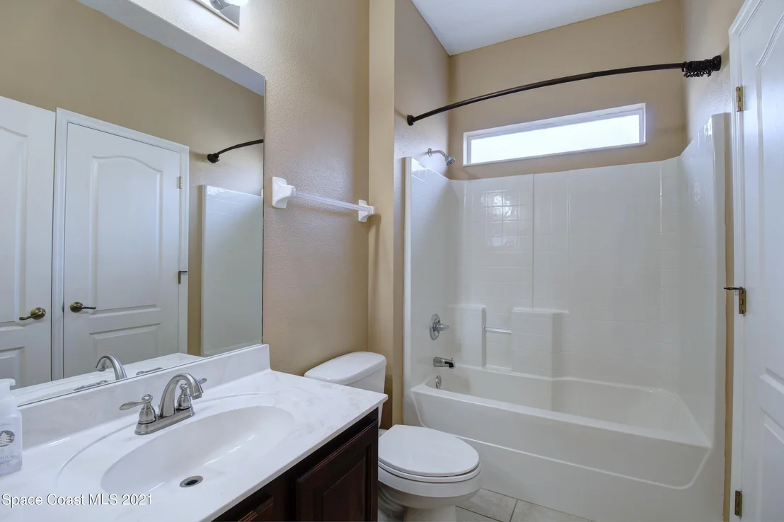 Photo of 2231 Bridgeport Circle