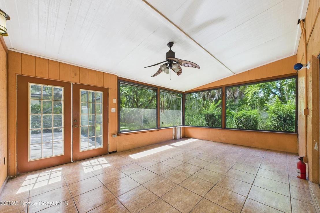Photo of 3583 James Road