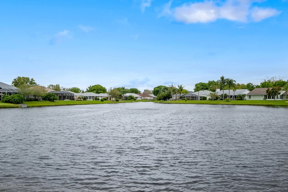 Photo of 4926 Buttonwood Drive