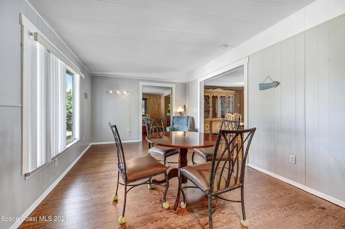 Photo of 566 Jean Circle