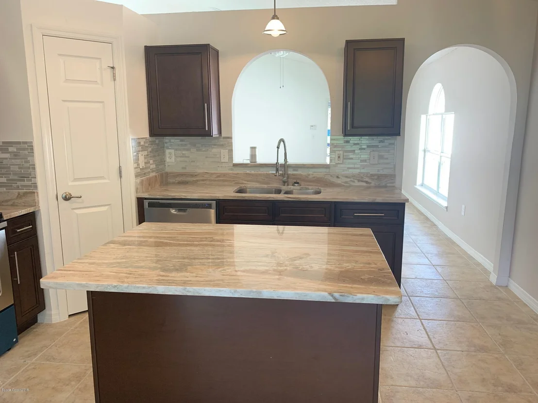 Photo of 2884 Maderia Circle