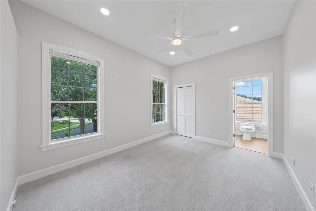 Photo of 405 Newport Drive