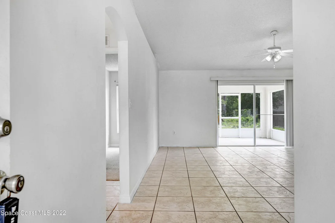 Photo of 1320 Rascal Street SE