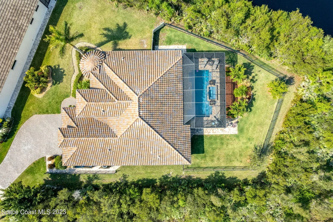 Photo of 5530 Calder Drive