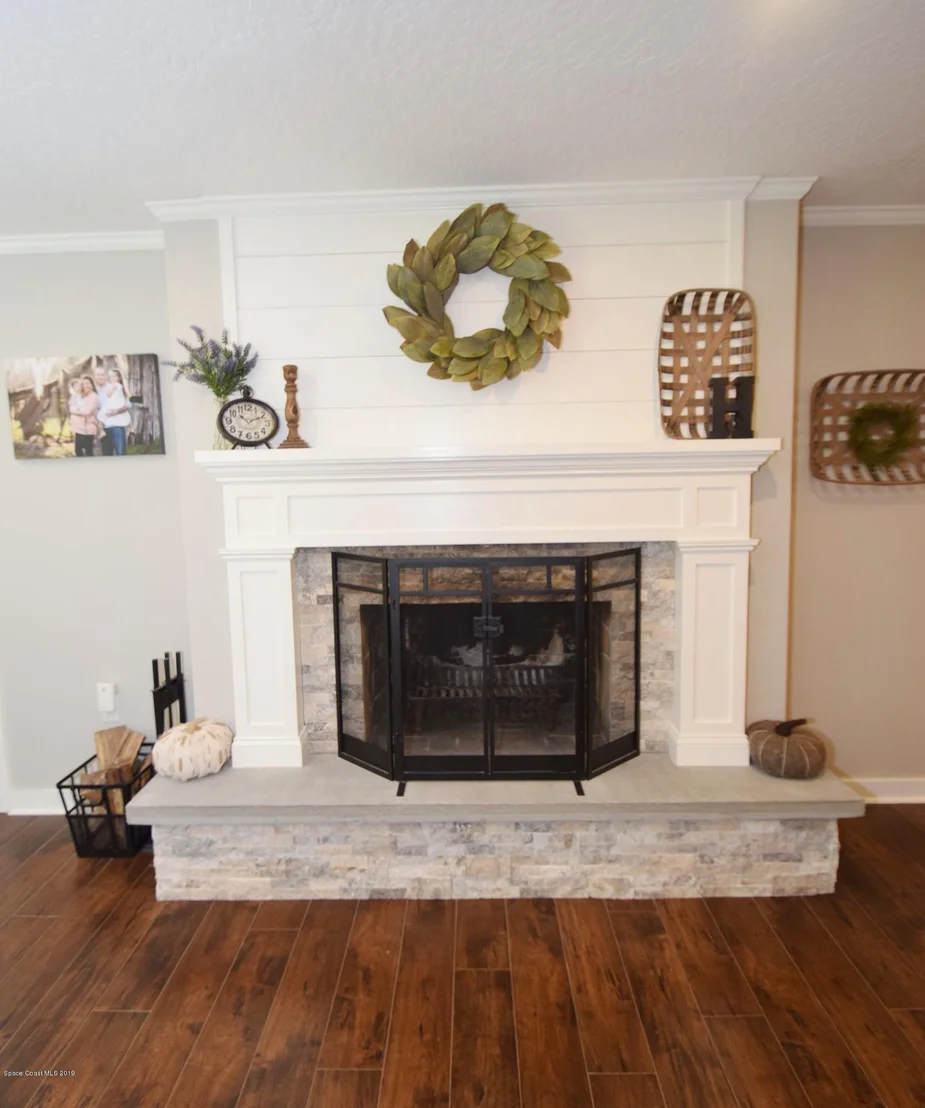 Photo of 3940 Lake Washington Road