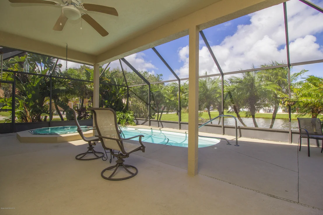 Photo of 1041 Pelican Lane