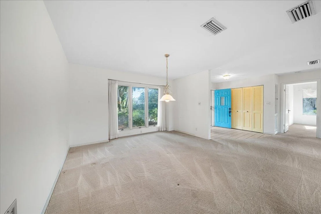 Photo of 1748 Bay Shore Drive