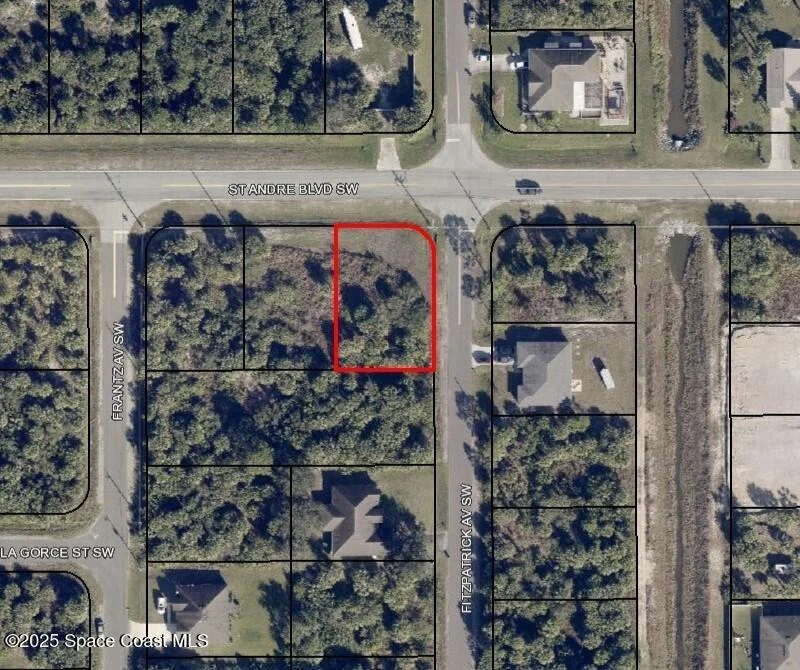 Photo of 400 St. Andre (Corner Fitzpatrick) Boulevard SW