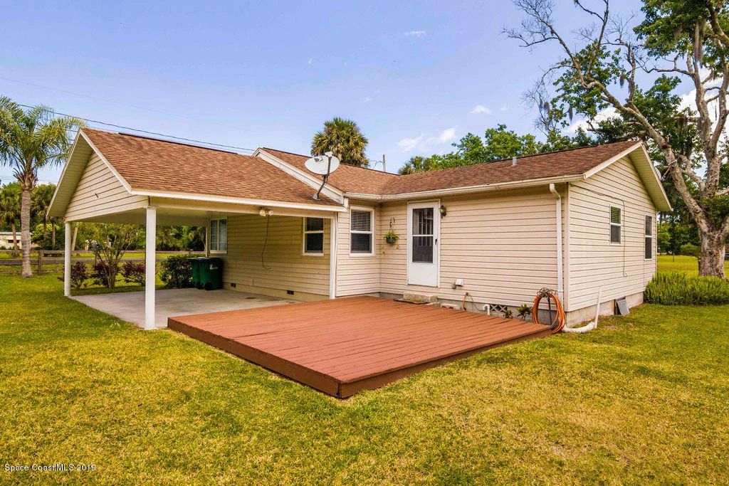 Photo of 5015 State Road 46