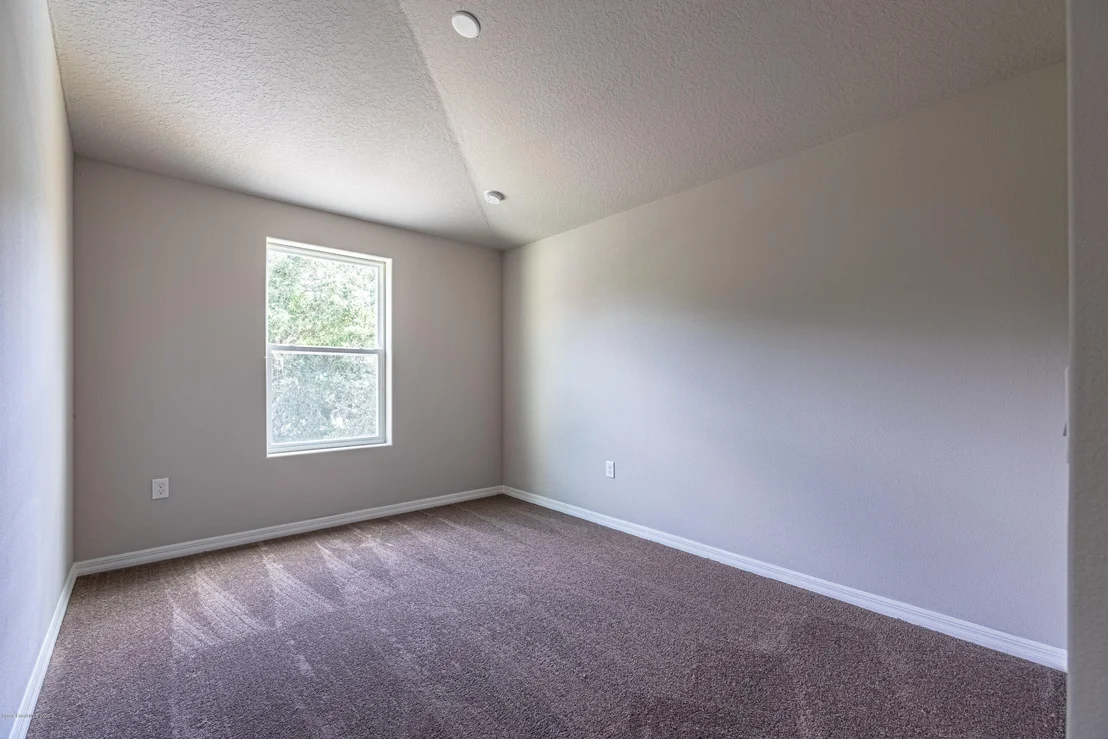 Photo of 544 Dryden Circle