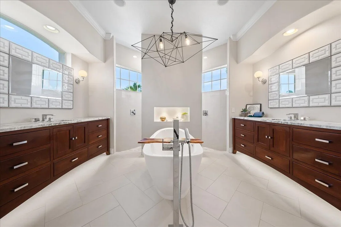 Photo of 412 Rio Villa Boulevard