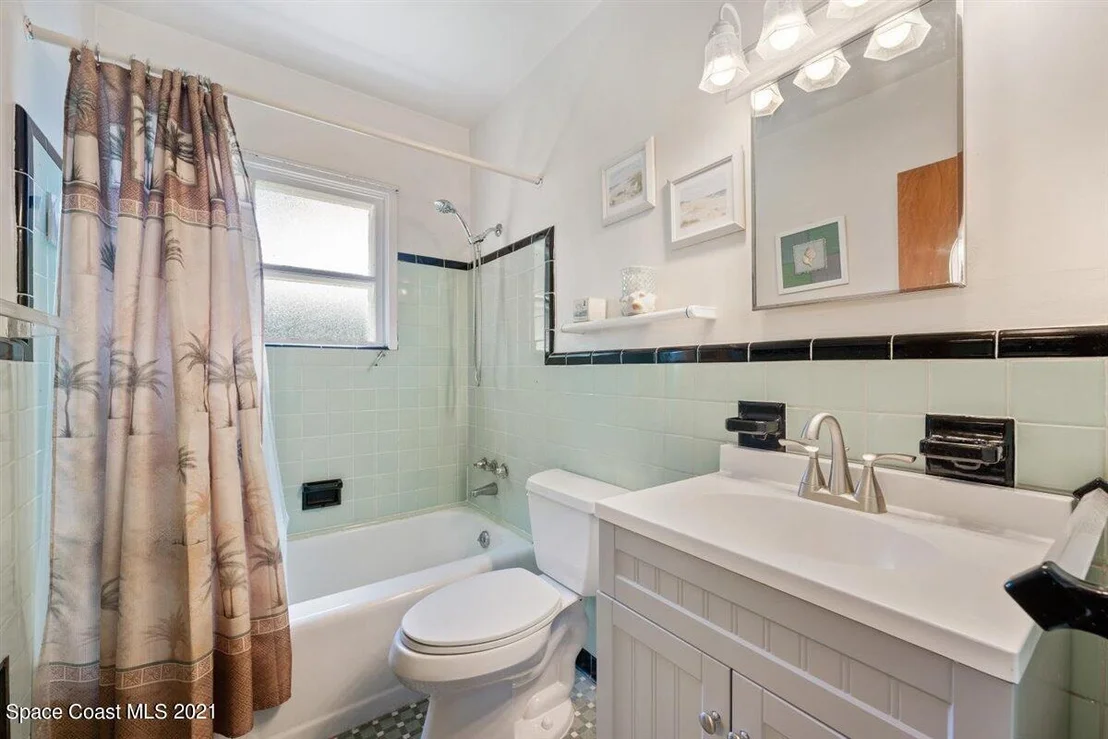 Photo of 37 Valencia Road