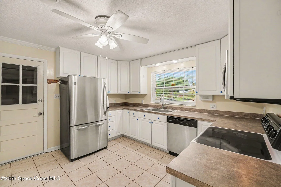 Photo of 3075 Ellis Drive