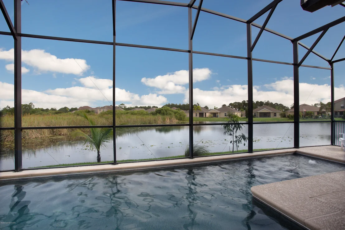 Photo of 1496 Litchfield Drive