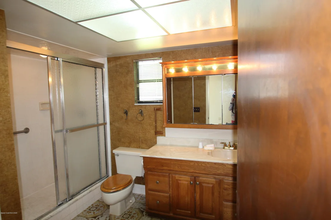 Photo of 790 Montclair Road NE