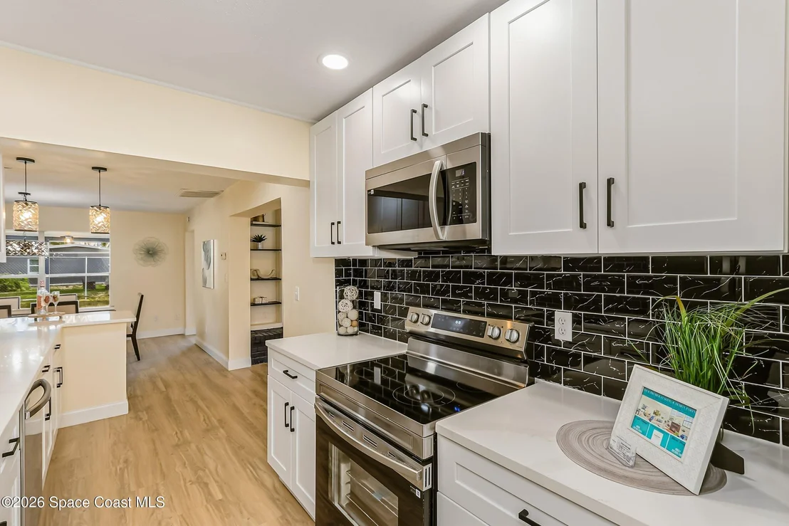 Photo of 2283 Saint Swithin Lane