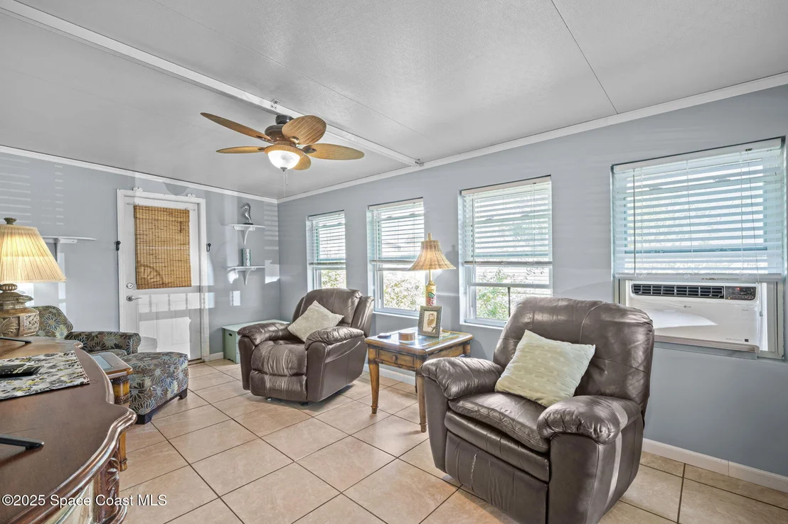 Photo of 433 Marlin Circle